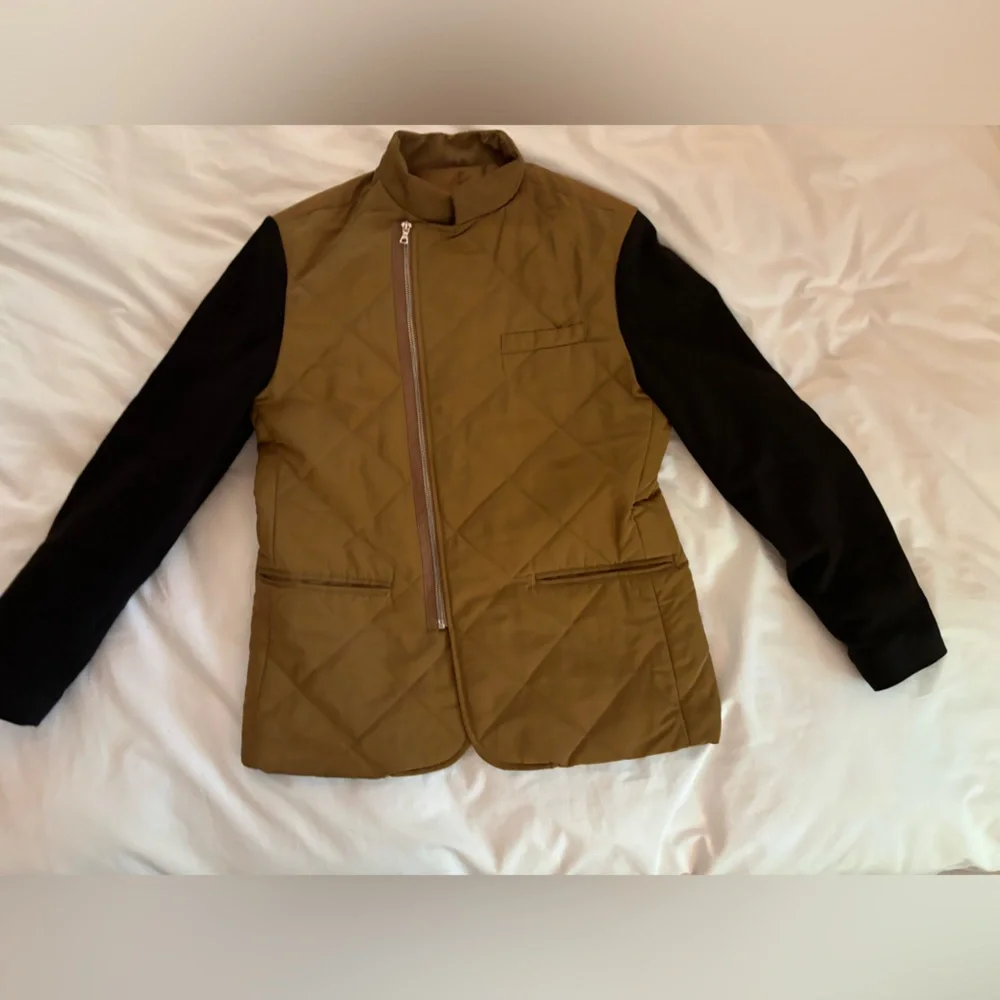 Hong Kong TRENDIANO Men’s Large Jacket / Pre-Owned Good Condition